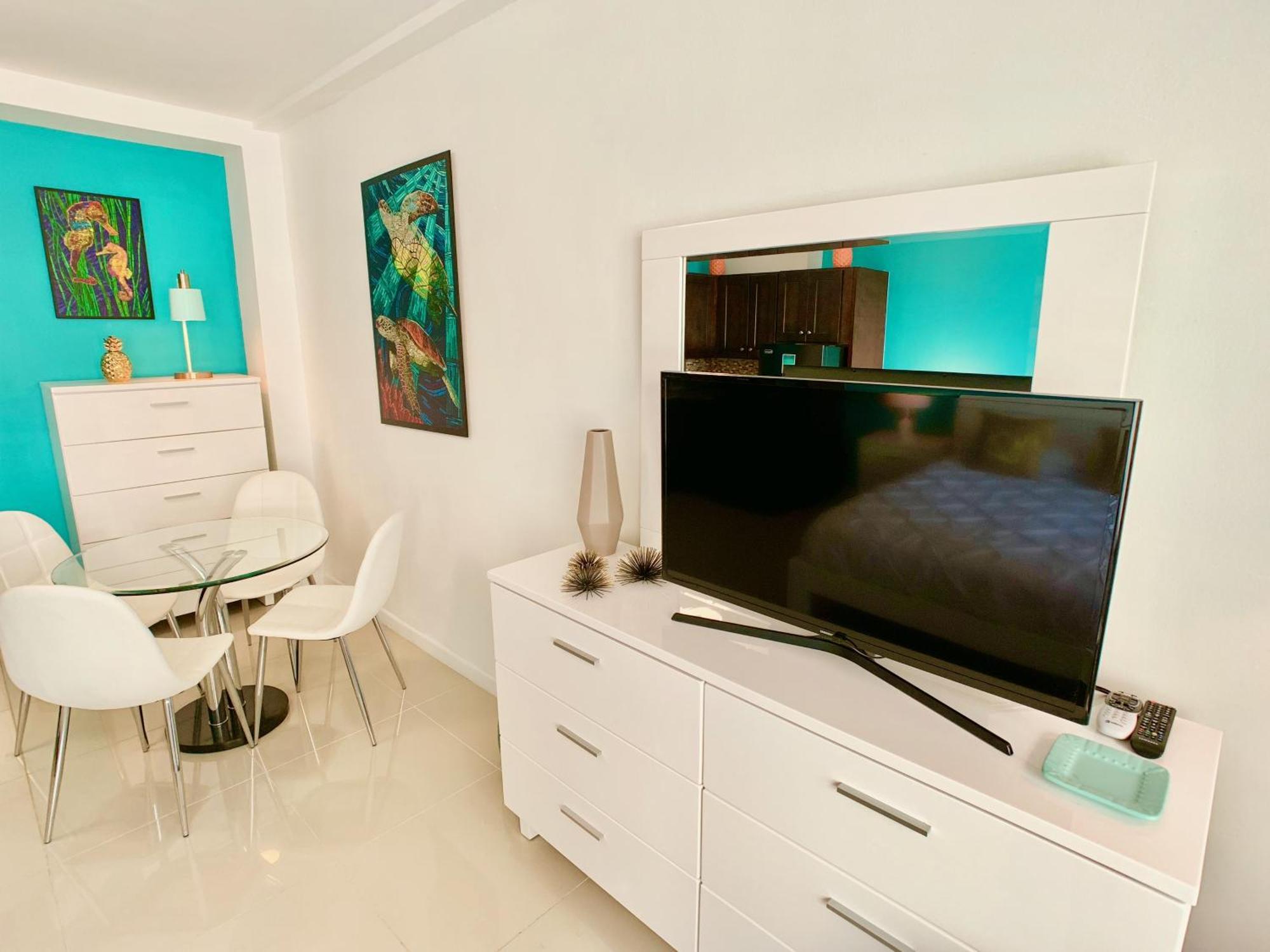 Directly On The Beach With Pool & Ocean View ميامي بيتش المظهر الخارجي الصورة