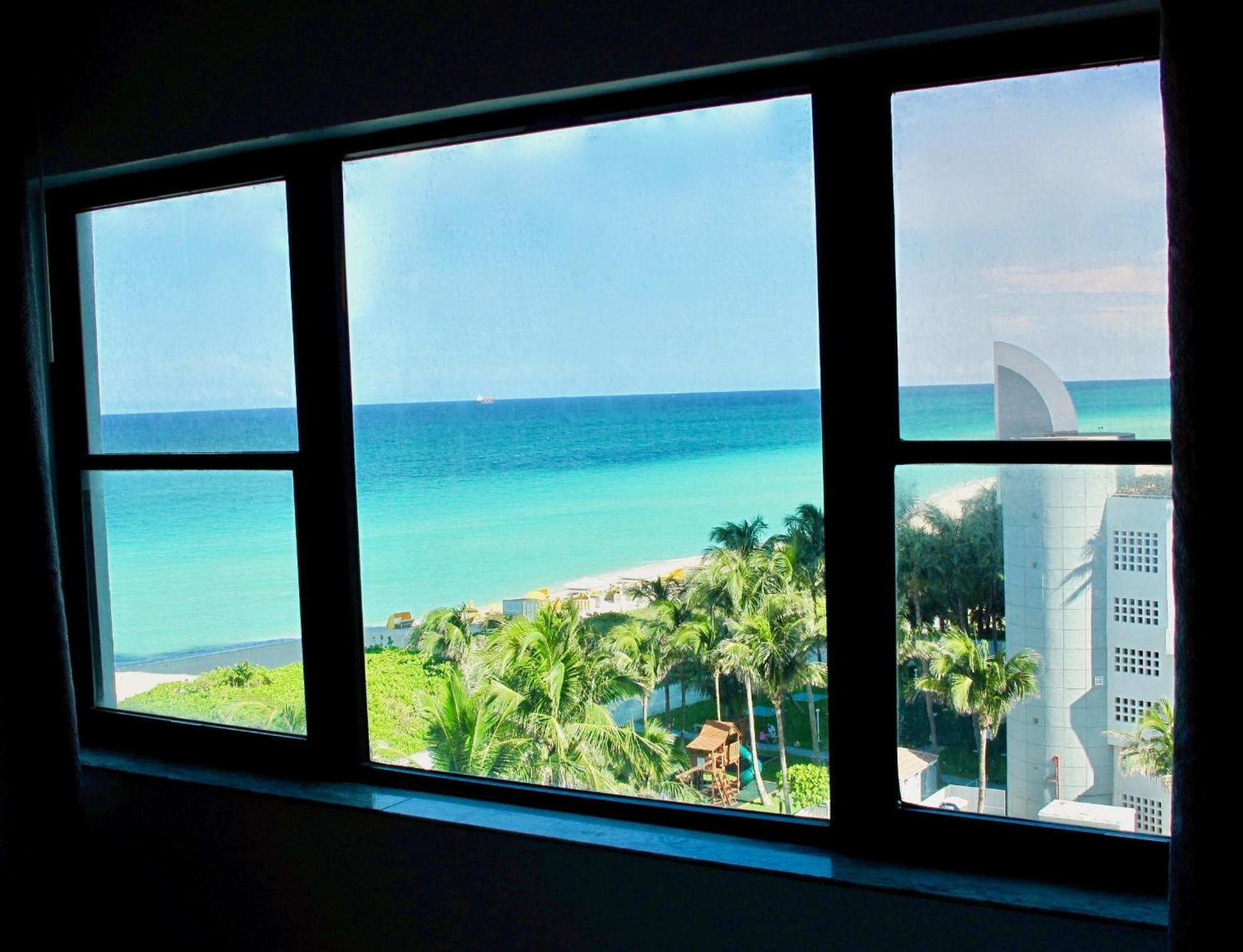 Directly On The Beach With Pool & Ocean View ميامي بيتش المظهر الخارجي الصورة